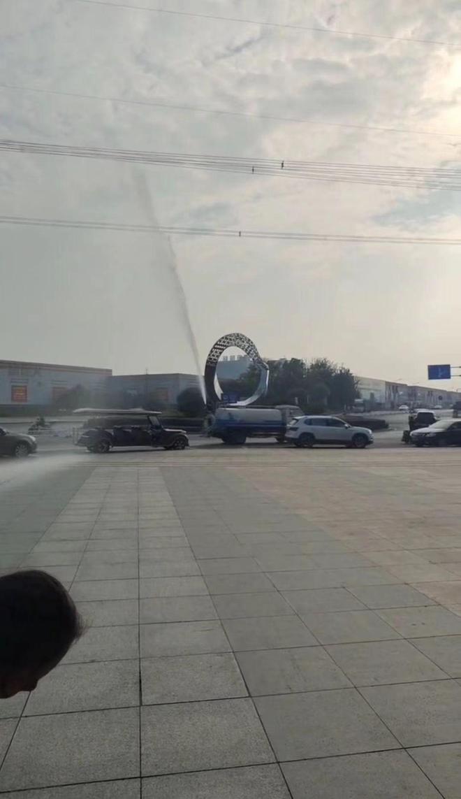 台湾男同网 我非常乐意为你提供帮助