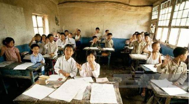 臀链 臀链套在大腿或臀部位置