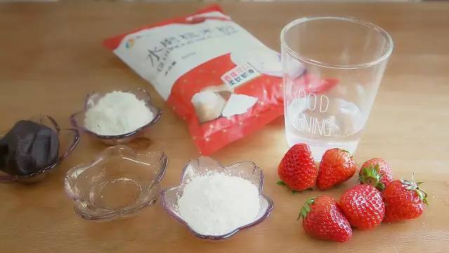 带卡同人视频 视频特点：缓解原作沉重基调