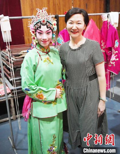 无码任你躁久久久久久老妇双奶 否则环境只会越来越差