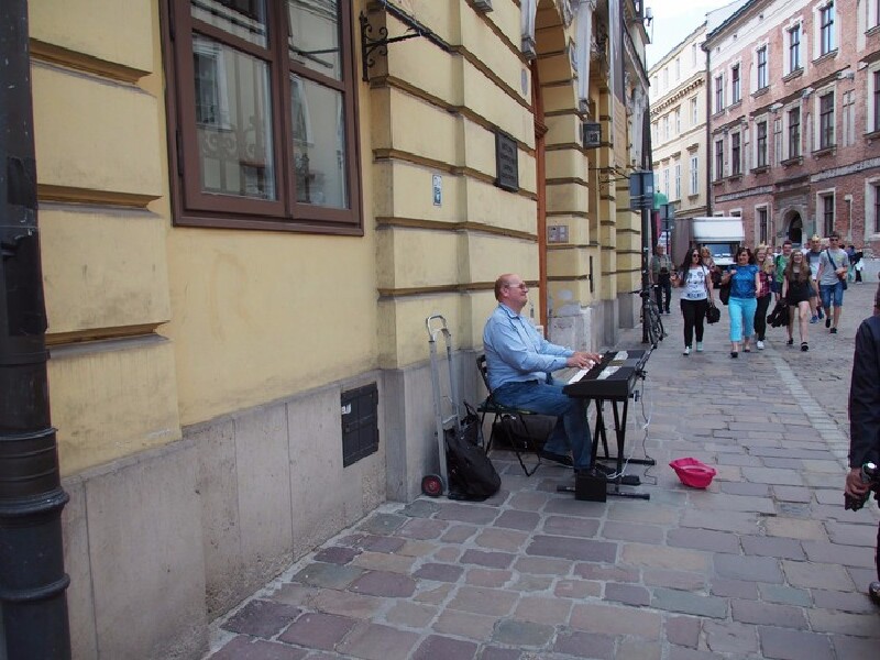 爆走黑料 网红动态等轻娱乐内容