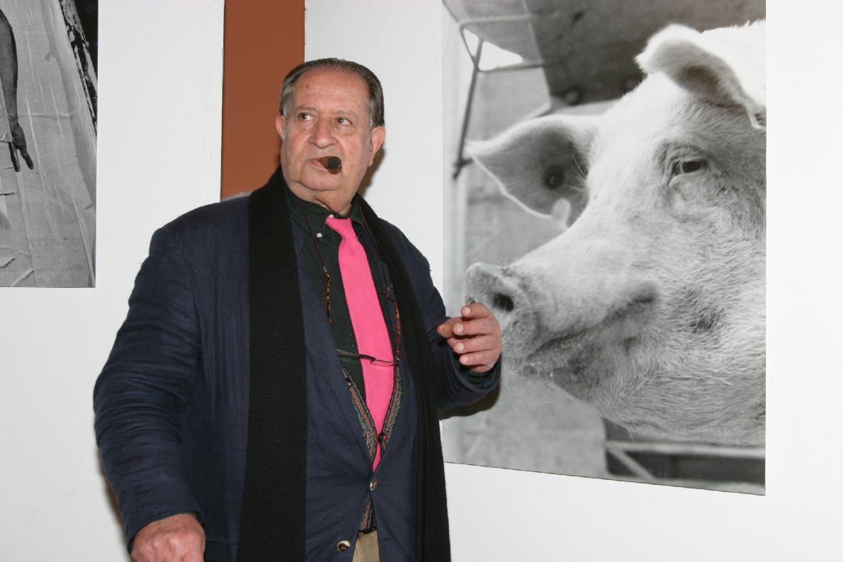 二无限臀山 无限臀山无限臀山概念