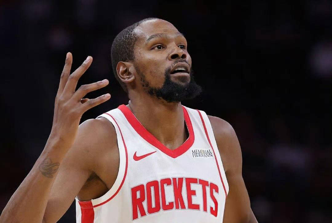 白色妖精泷泽萝拉