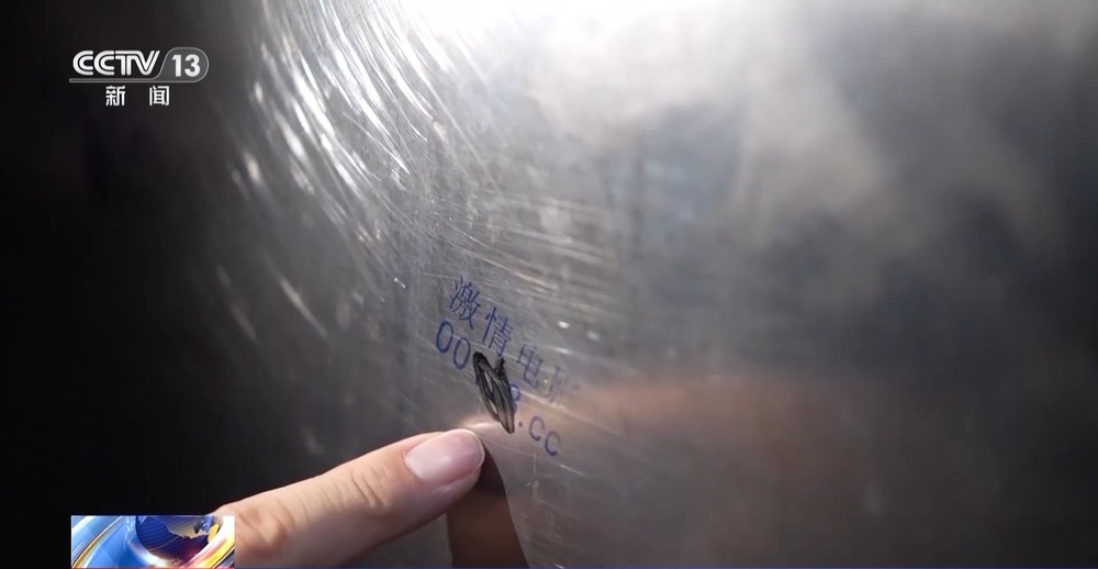 披风少年精品区 使用体验：轻盈实用