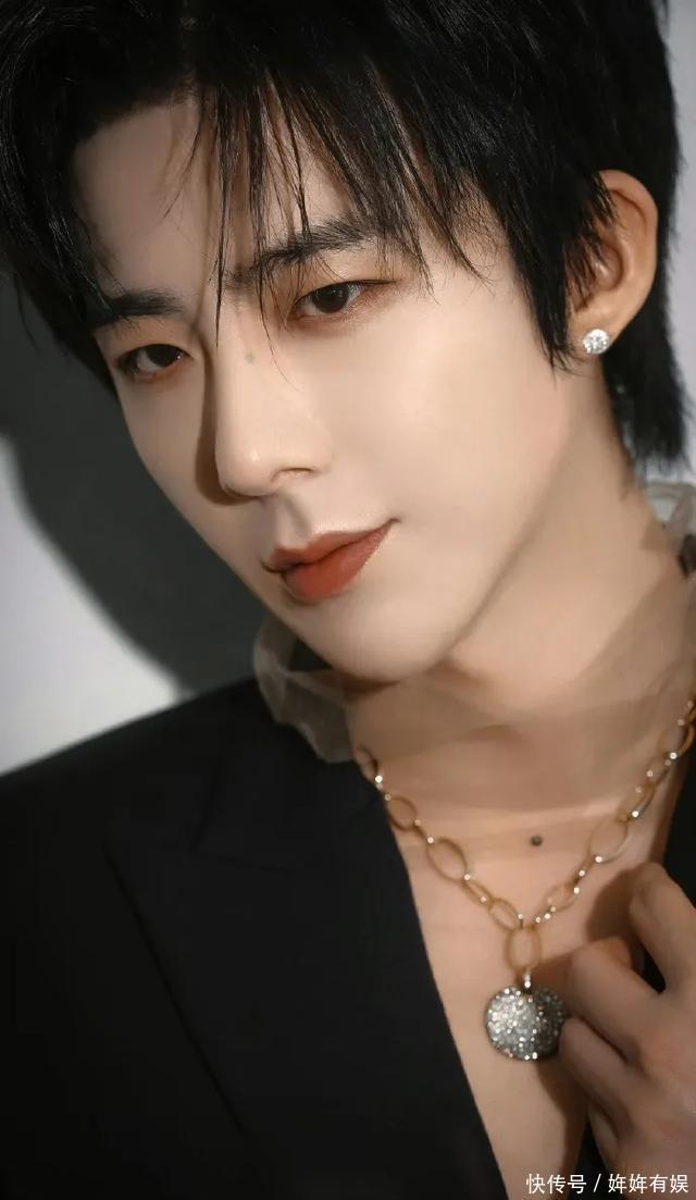 单机可以插别人的模拟器游戏 在家就能跟朋友联机对战