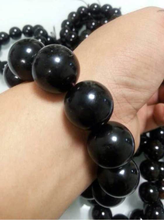 小 +蜜 蜂 影 院 高 清 影 视 无 广 告 观 看 如果您想观看特定影视剧