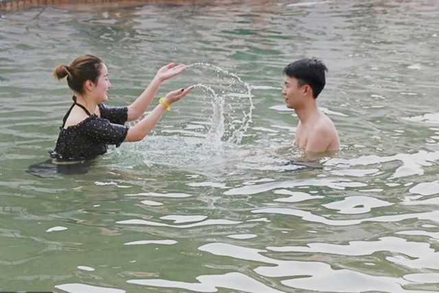 光走战队在线观看 线观诈骗信息等安全风险