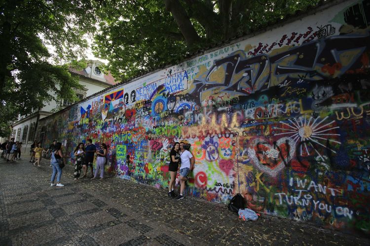 17c网站蜜桃视频