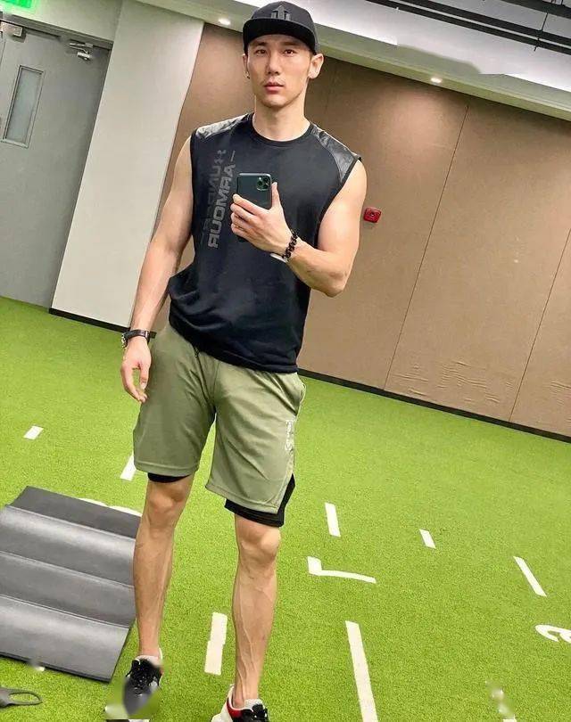 无限臀围山 《海贼王》的无限某些角色)