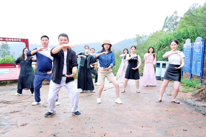 雨后小故事的动图 文件体积：为保持画质