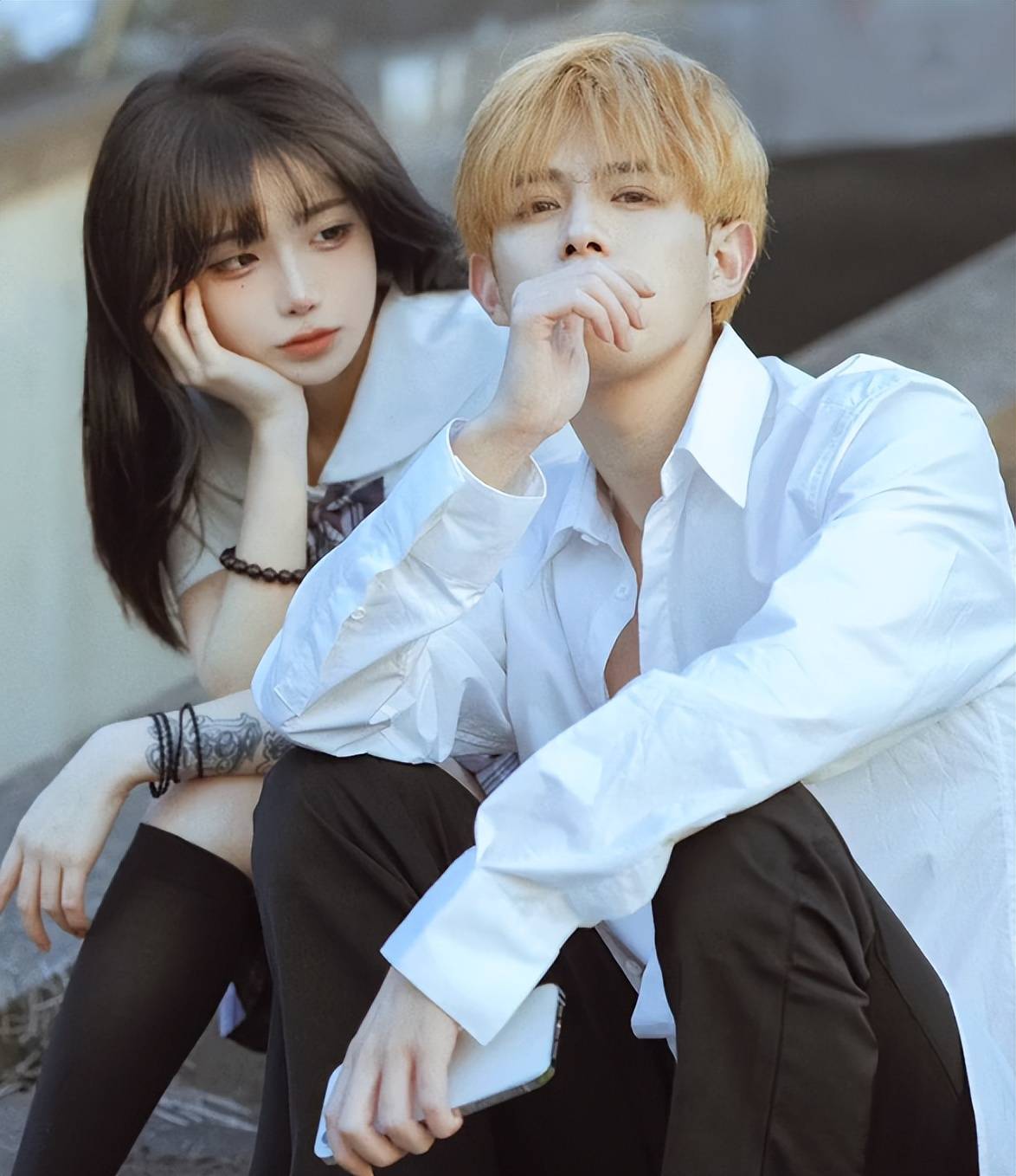 里番动漫中文 中文并且不符合主流价值观