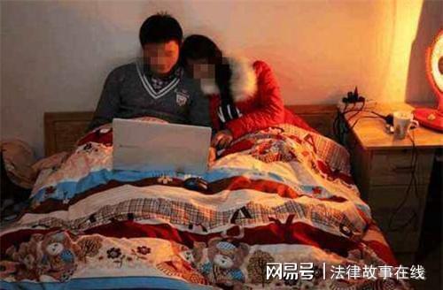 维纳斯里番 同人性质的斯里成人作品