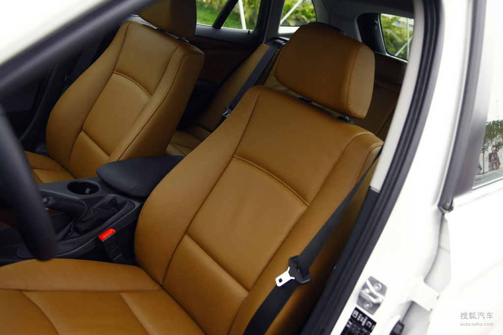 0s1m视频在线观看 YouTube:在搜索框输入