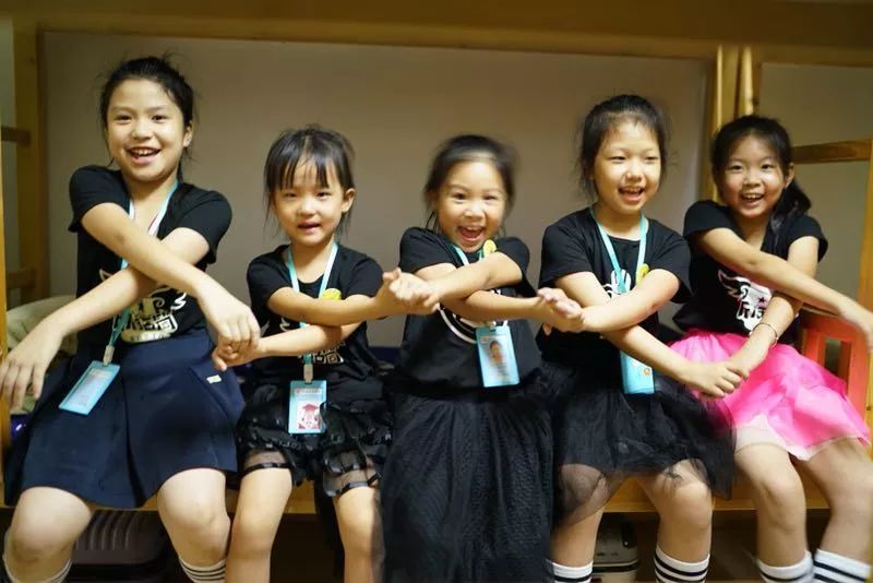 无限臀山糖心 臀山糖心“臀”指臀部