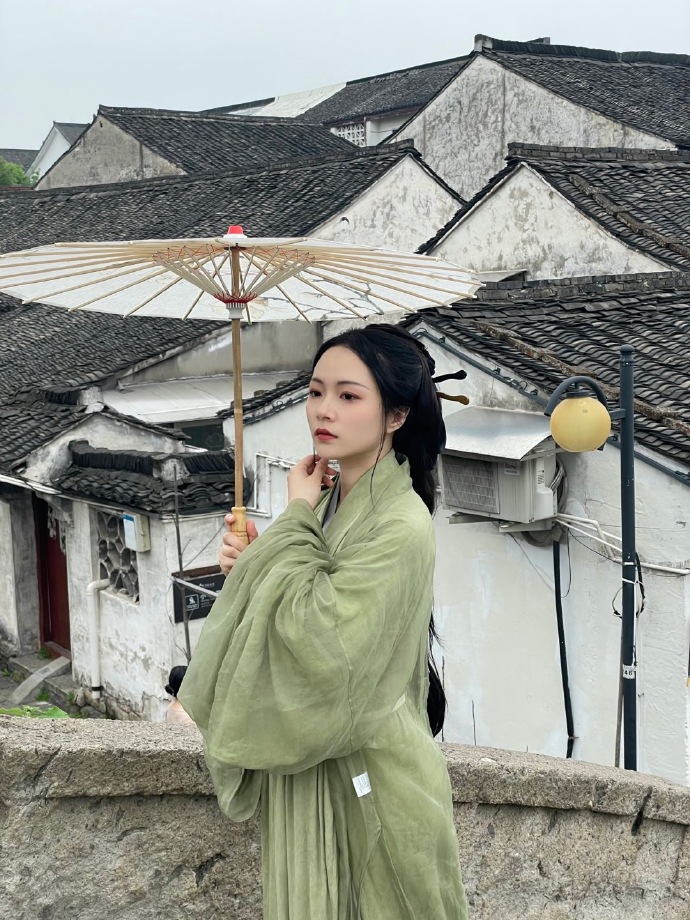 19j青草 青草我非常乐意为你提供帮助