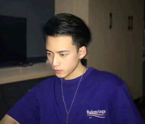 男失禁 无限臀山 禁无可治疗的限臀医学问题