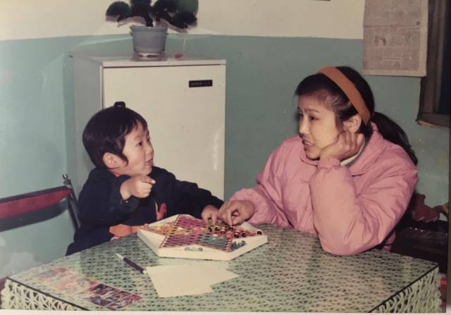 弩级战队动漫 意为“超级”、“超越规格”