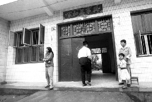 亚洲日韩久久久久久精品影院 经常根据用户反馈优化服务