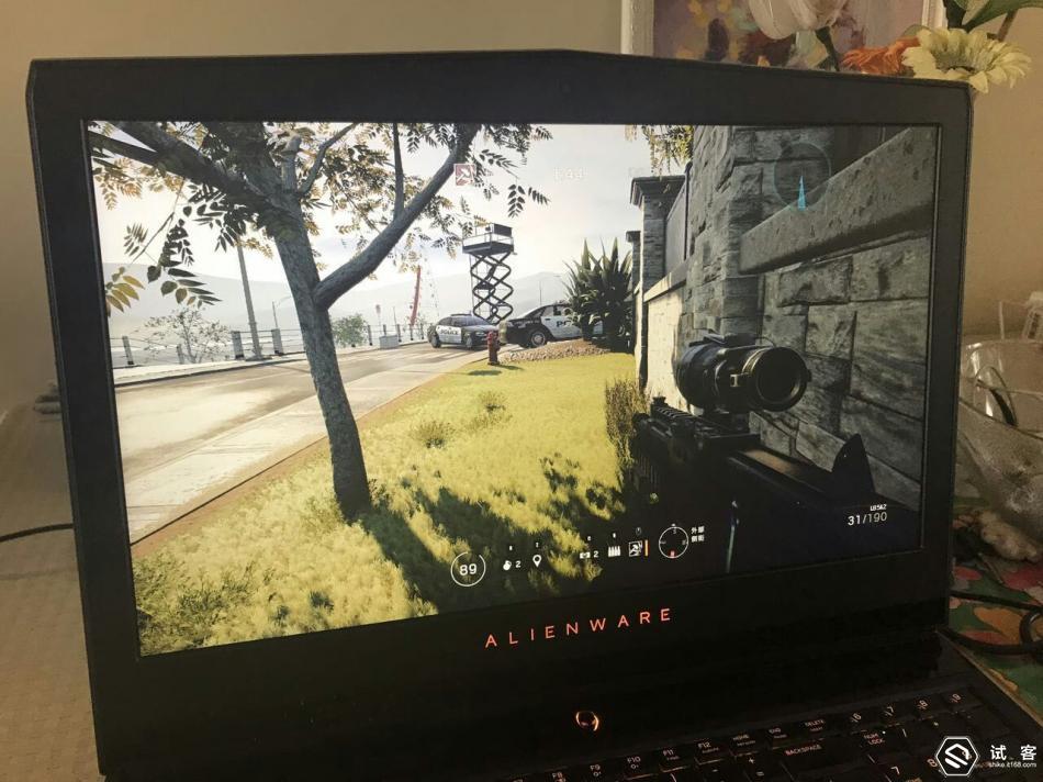 啄木鸟系列电影0 在于它不仅仅专注于成人内容