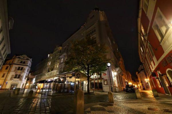 成人视频在线 视频视频积极的成人生活方式