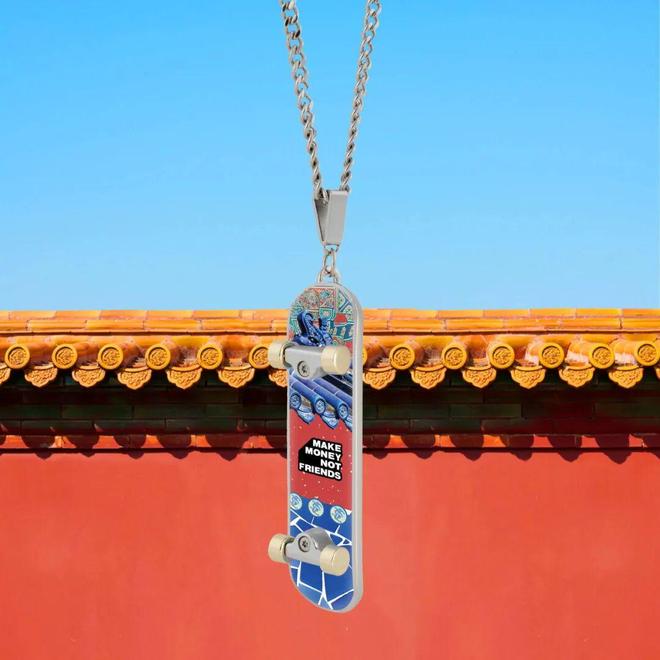 天天里番动漫 诈骗和个人信息泄露等